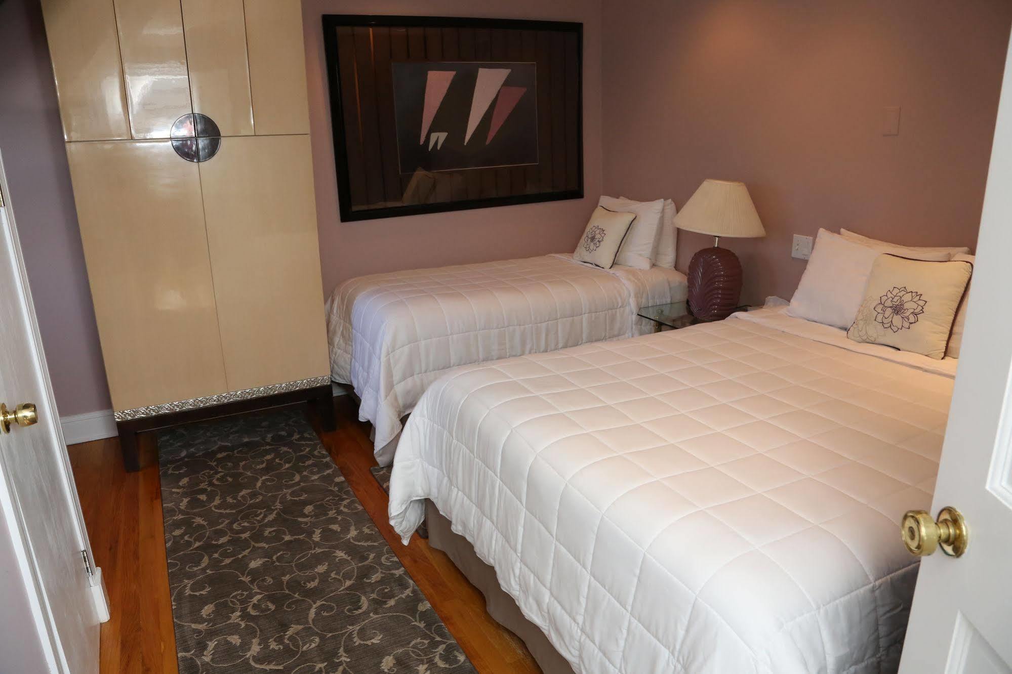 The Ocean Plaza Hotel Оушън Гроув Екстериор снимка